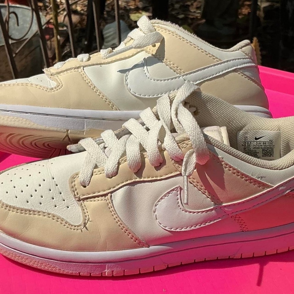 Nike Dunk Low Sneakers Youth 3Y Orange Pearl Excellent Leather Low Top